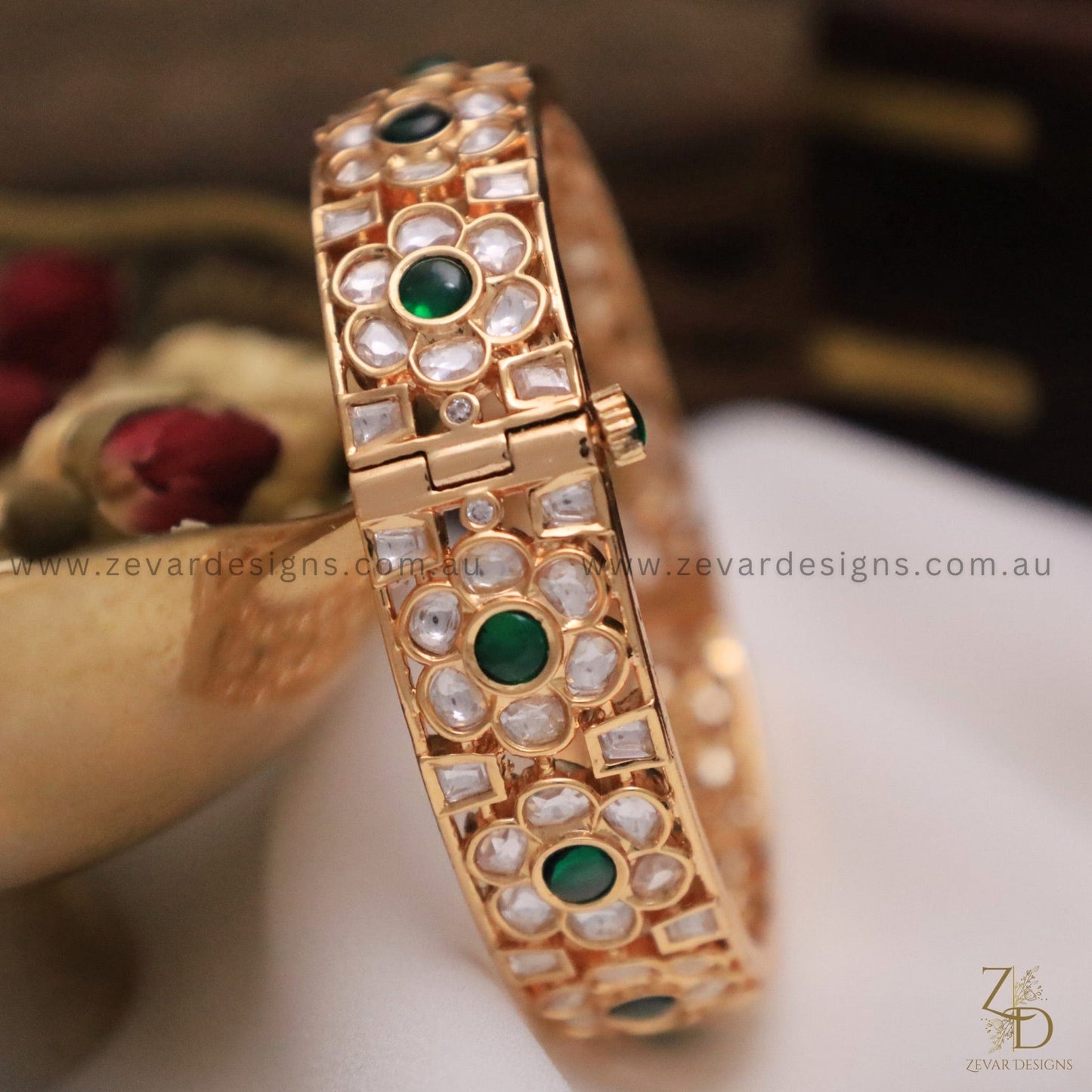 Zevar Designs Kundan Bangles Kundan Polki Bangles - Emerald Green