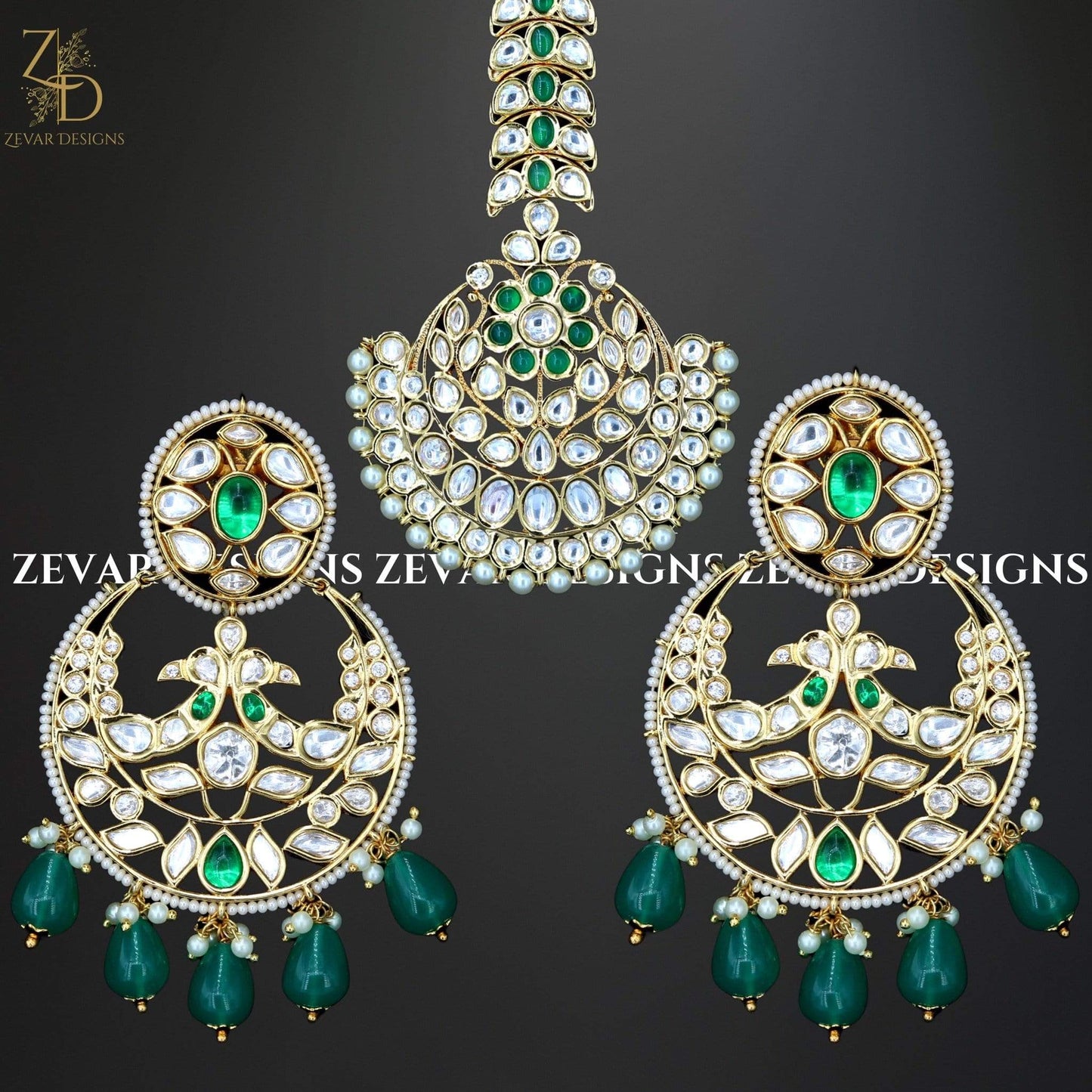 Zevar Designs Kundan Maang Tikka Kundan Maang Tikka Set with Green Drops